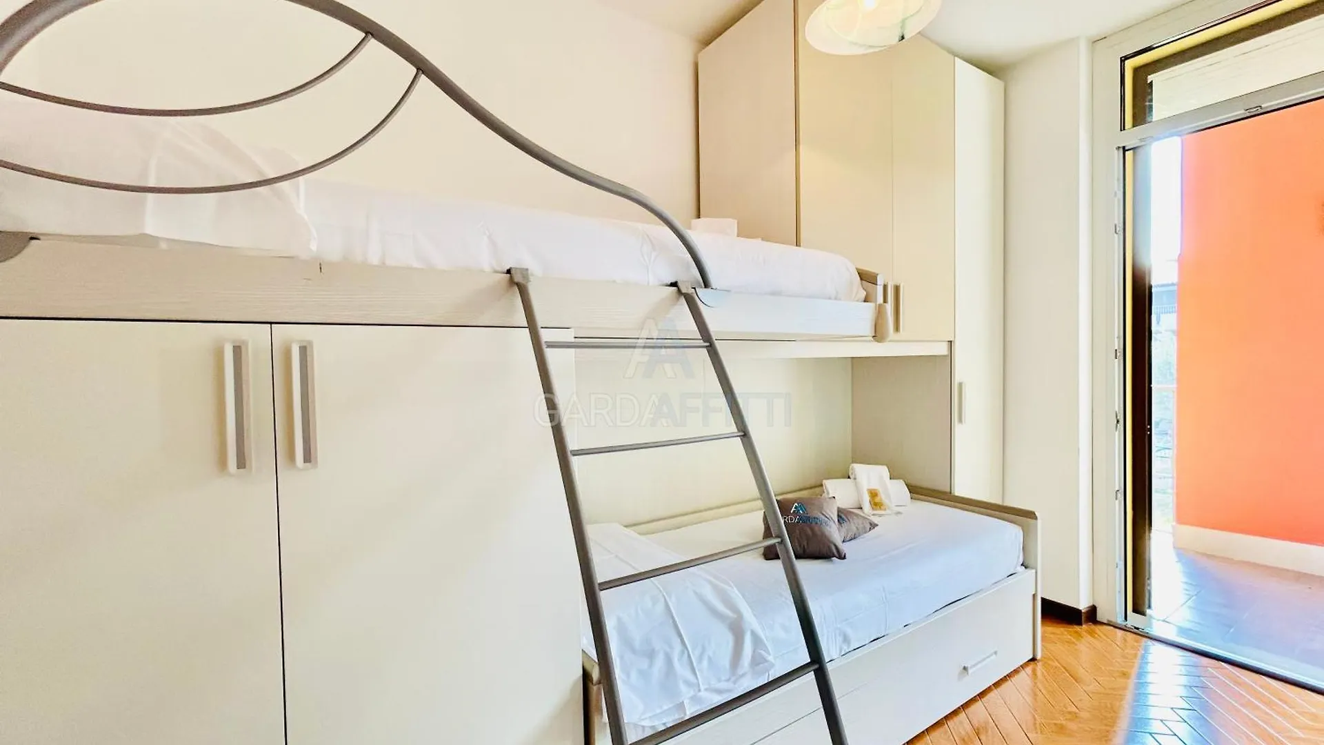 Appartement Praga Rif à Sirmione