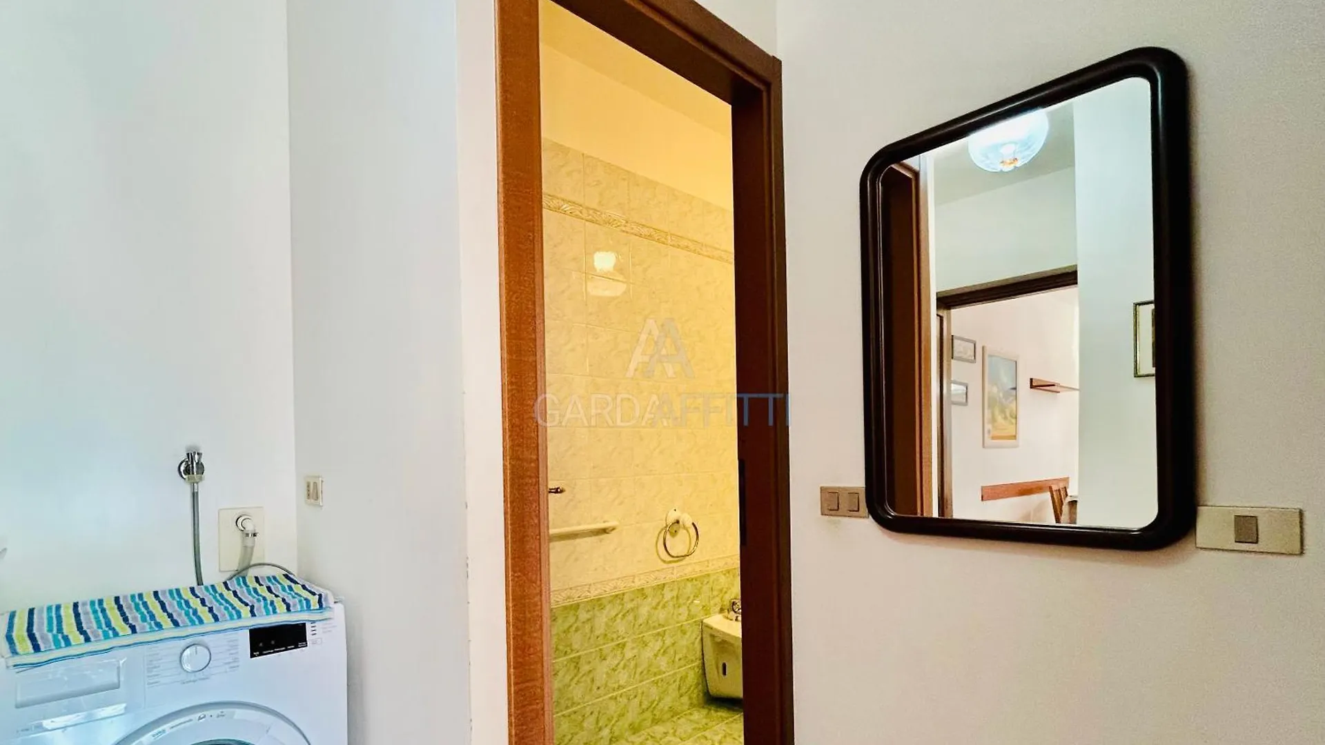 Appartement Praga Rif à Sirmione